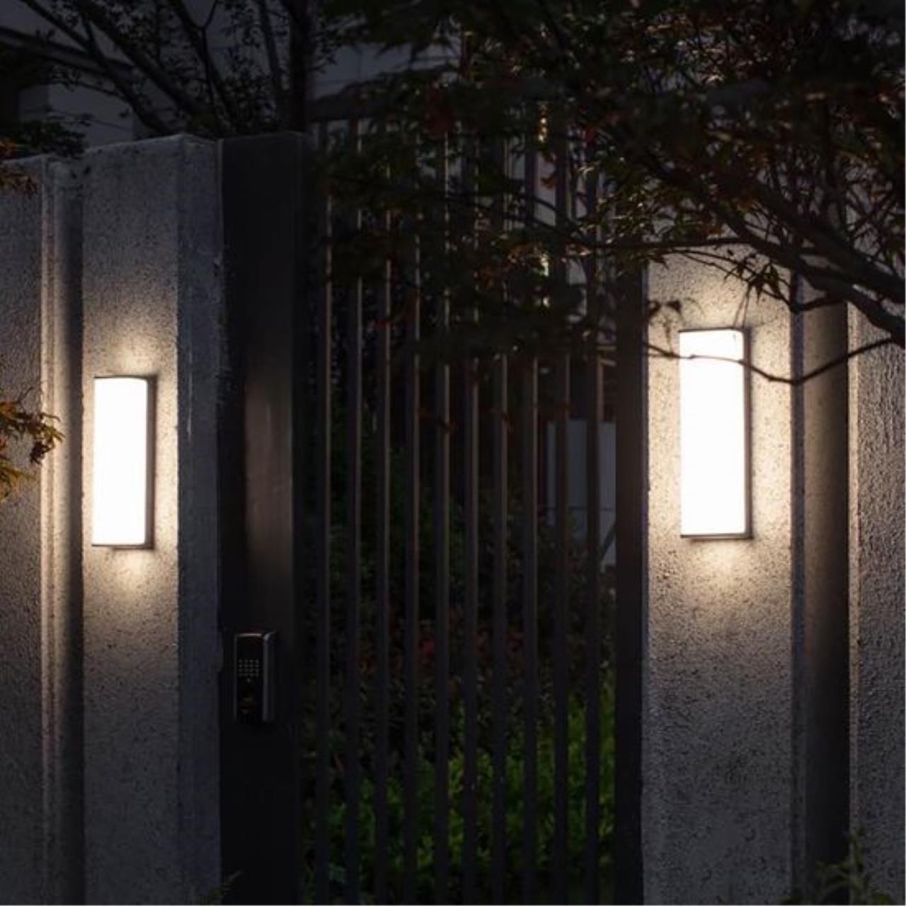 Картинка Настенный уличный светильник Arte Lamp LANCIA A6419AL-1BK