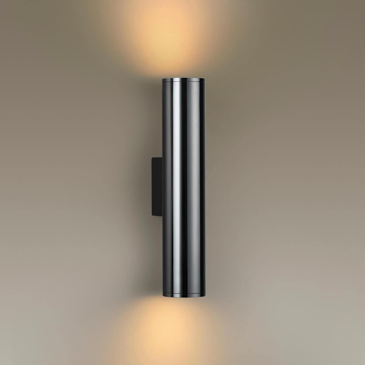 Картинка Настенный светильник Odeon Light Hightech Dario 4245/2WA