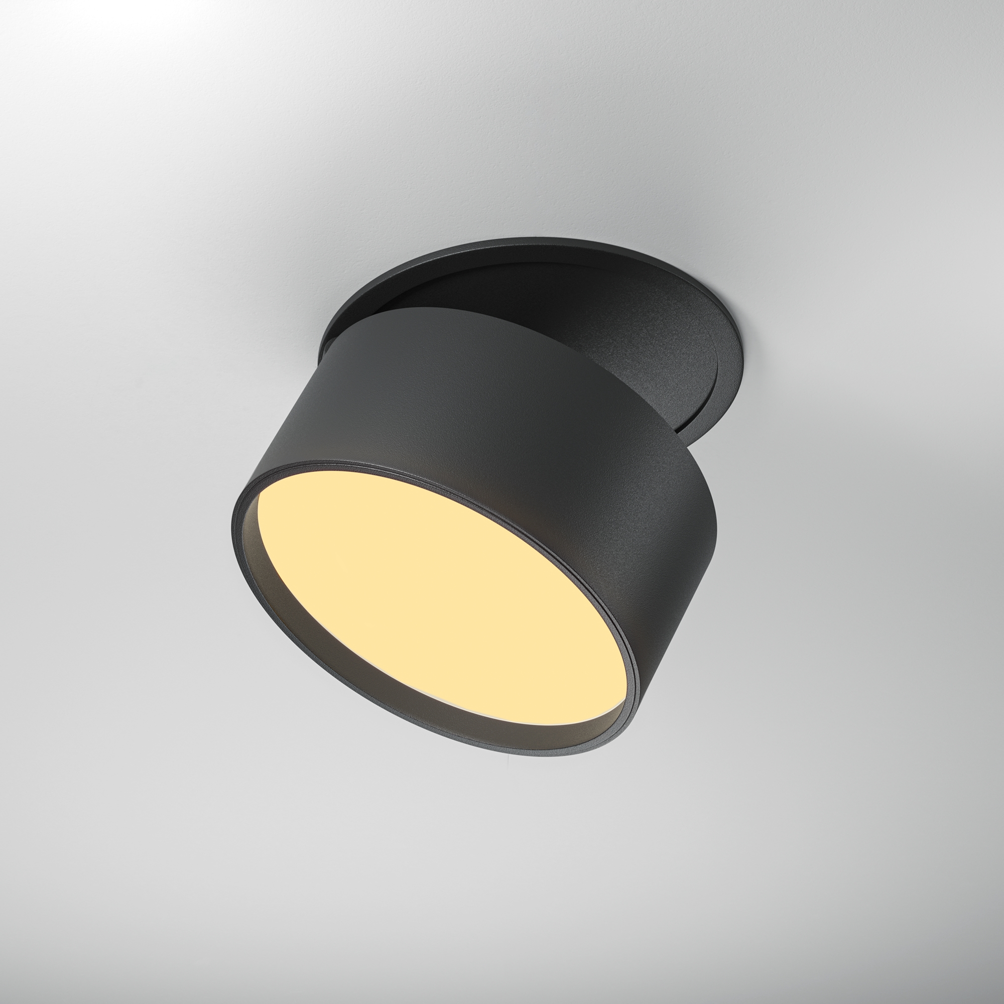 Картинка Встраиваемый светильник Technical DL024-12W-DTW-B