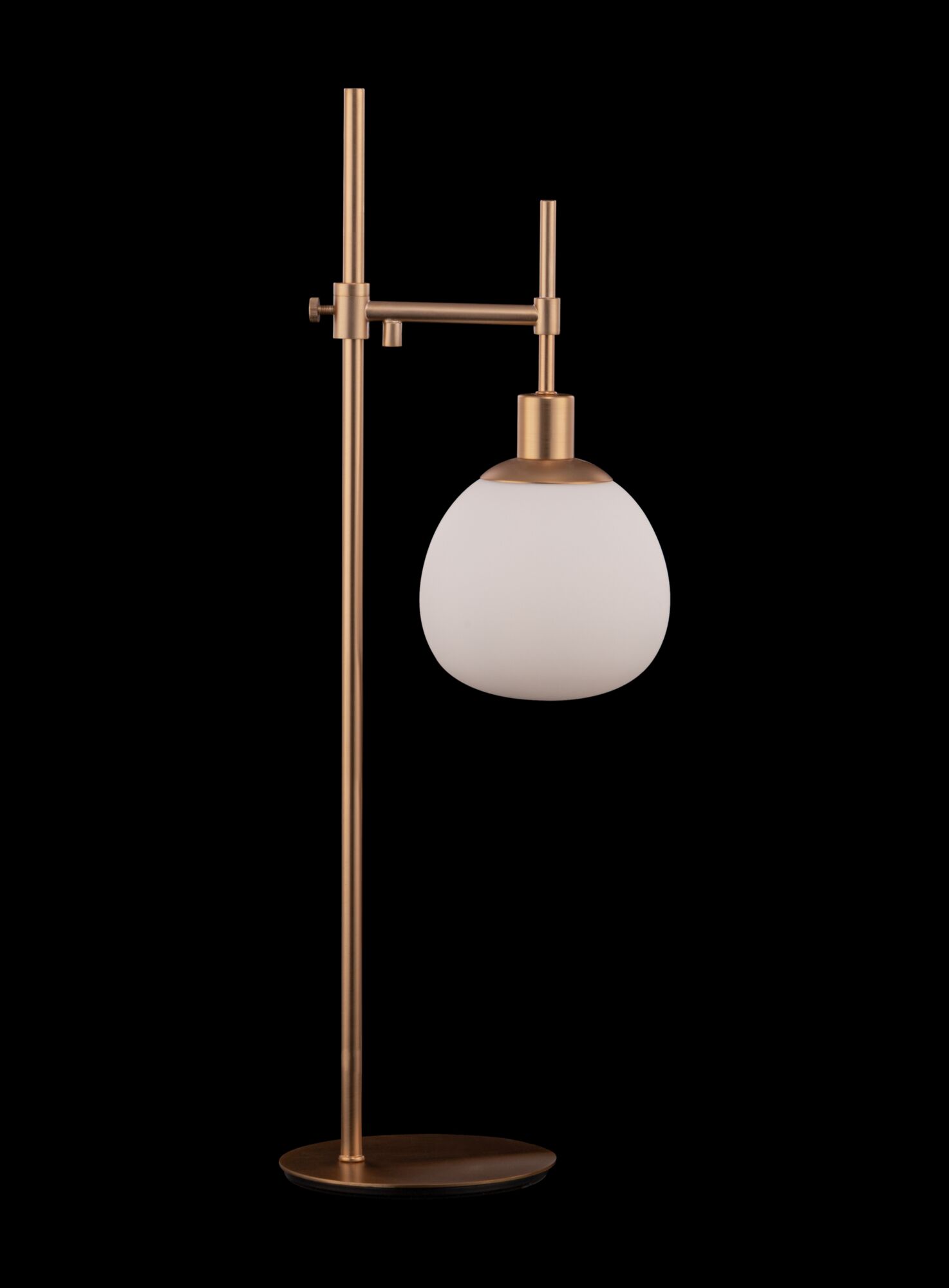 Картинка Настольная лампа Maytoni Erich MOD221-TL-01-G